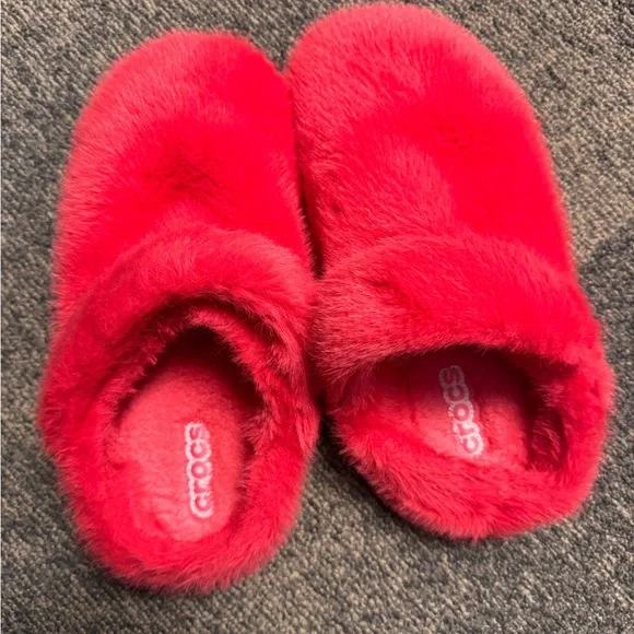 CROCS Classic Cozzzy Luxe Slipper Raspberry Colored W10/M8 - Picture 2 of 5